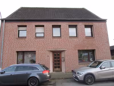 Einfamilienhaus,  mit 2 Wohneinheiten, Doppelgarage (anteilig), Doppelgarage (anteilig), Reihengarage, altes Kartoffelwiegehaus in Südwall 12, 47589 Uedem, Uedem - Bild 5